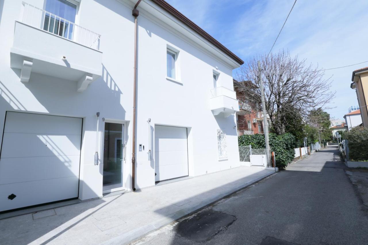 Zuara9Room Rimini Exterior photo